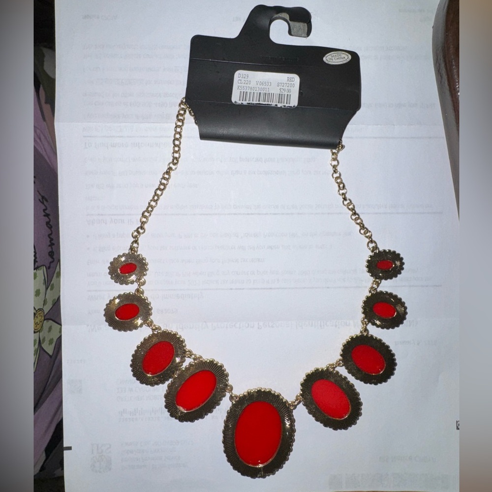 Catherines Red and Gold chunky Statement Necklace NWT retails $29 - Picture 7 of 8